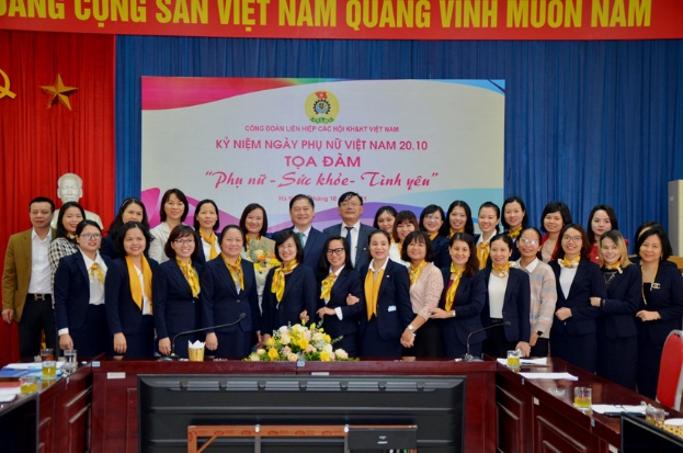 Tọa đàm Phụ nữ - Sức khỏe - Tình yêu